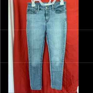 Levi Strous & Co. ankle jeans